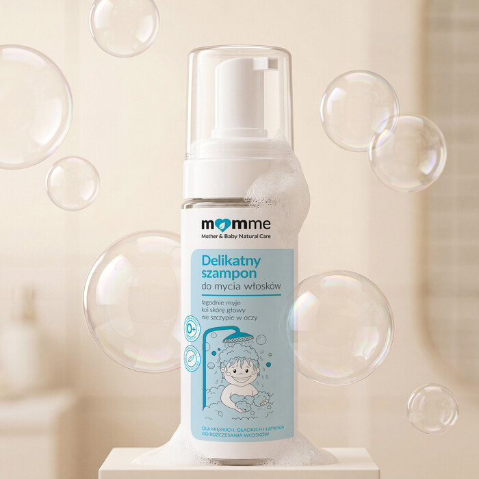 Delikatny szampon w piance do włosków od 1. dnia życia Momme 150ml